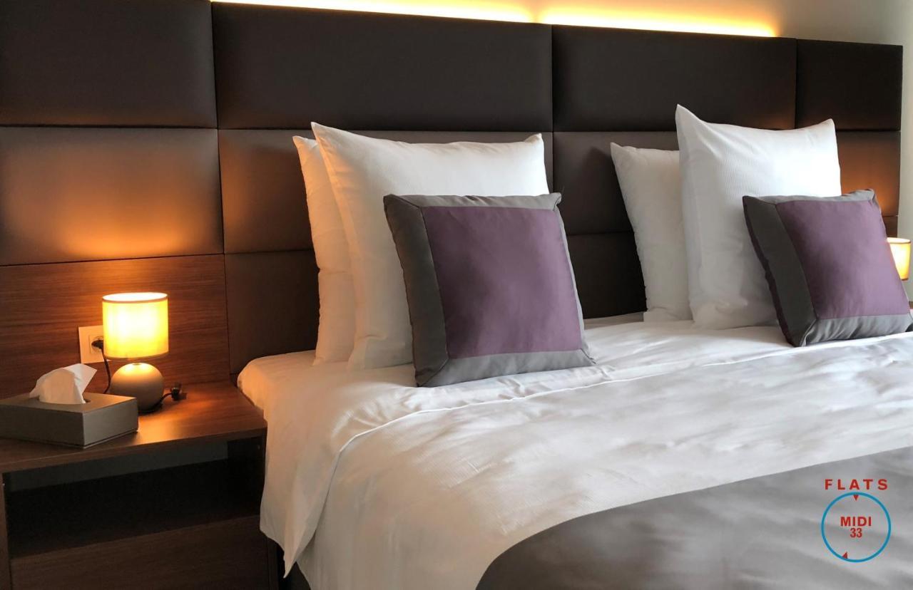 Junior Studio King Bed